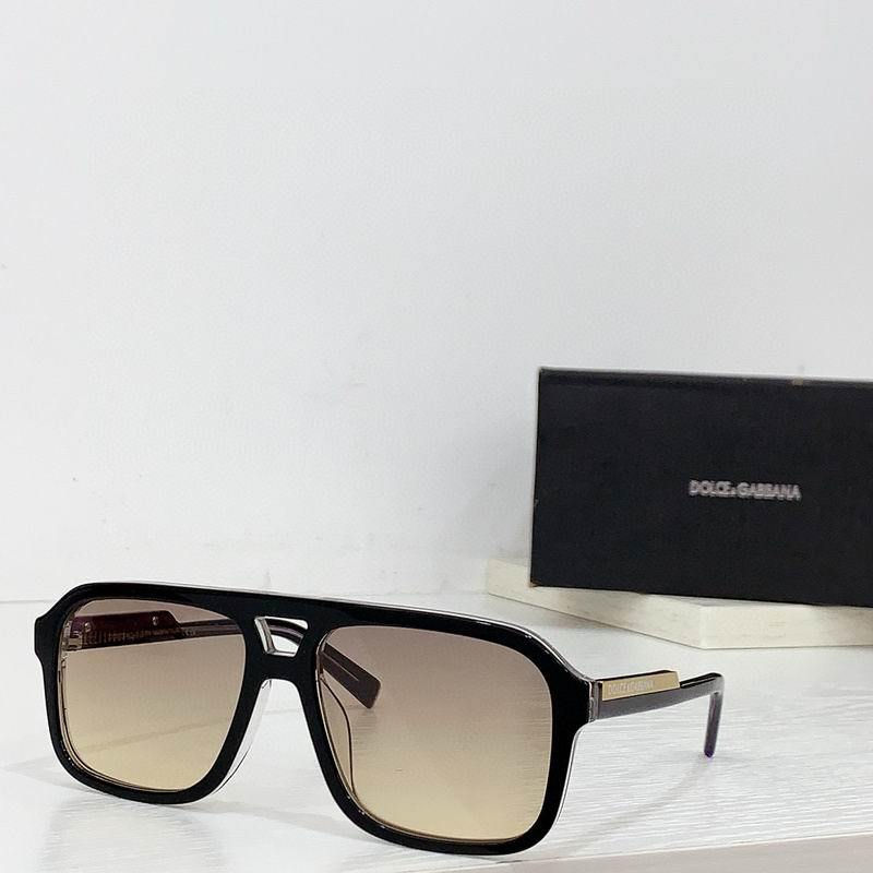 D&G Sunglasses 352